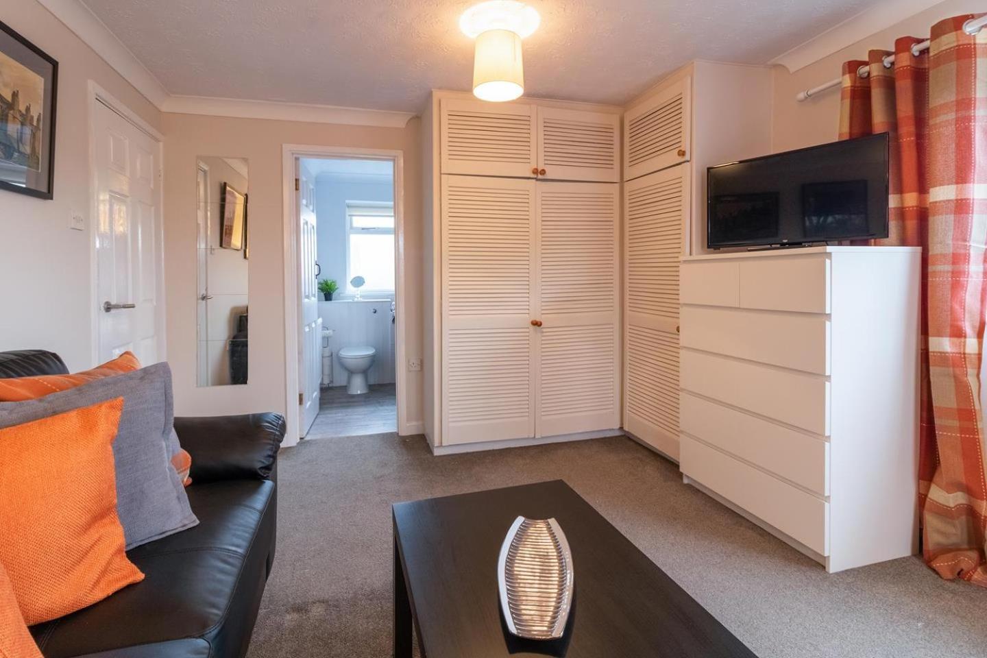 St Anne'S Serviced Accommodation - Bicester Oxfordshire Zewnętrze zdjęcie