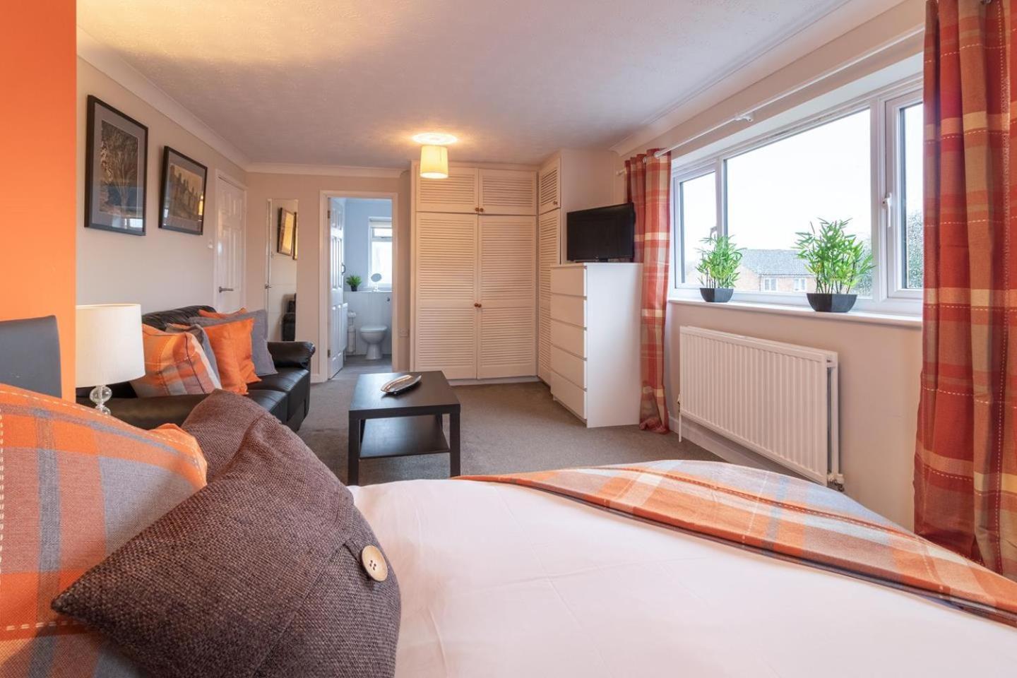 St Anne'S Serviced Accommodation - Bicester Oxfordshire Zewnętrze zdjęcie