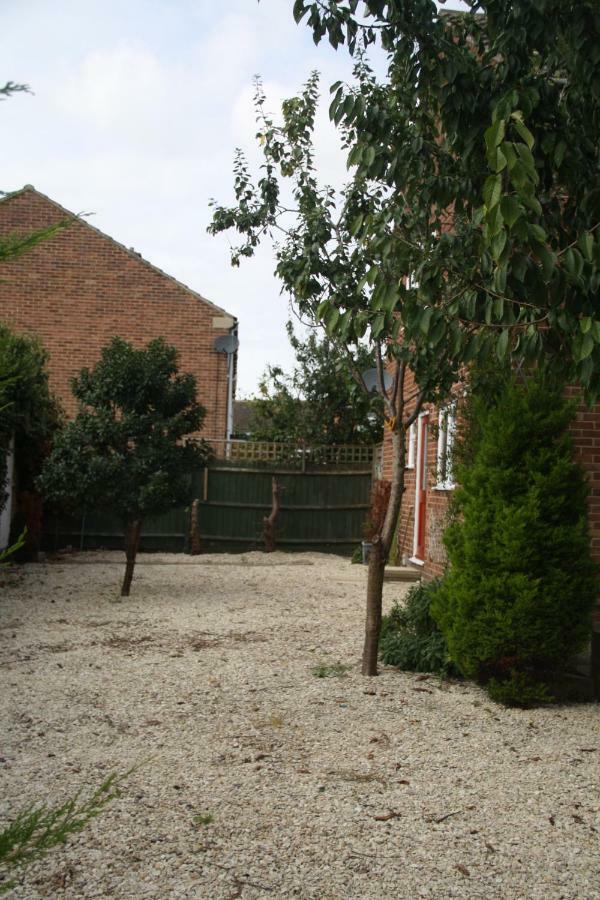 St Anne'S Serviced Accommodation - Bicester Oxfordshire Zewnętrze zdjęcie