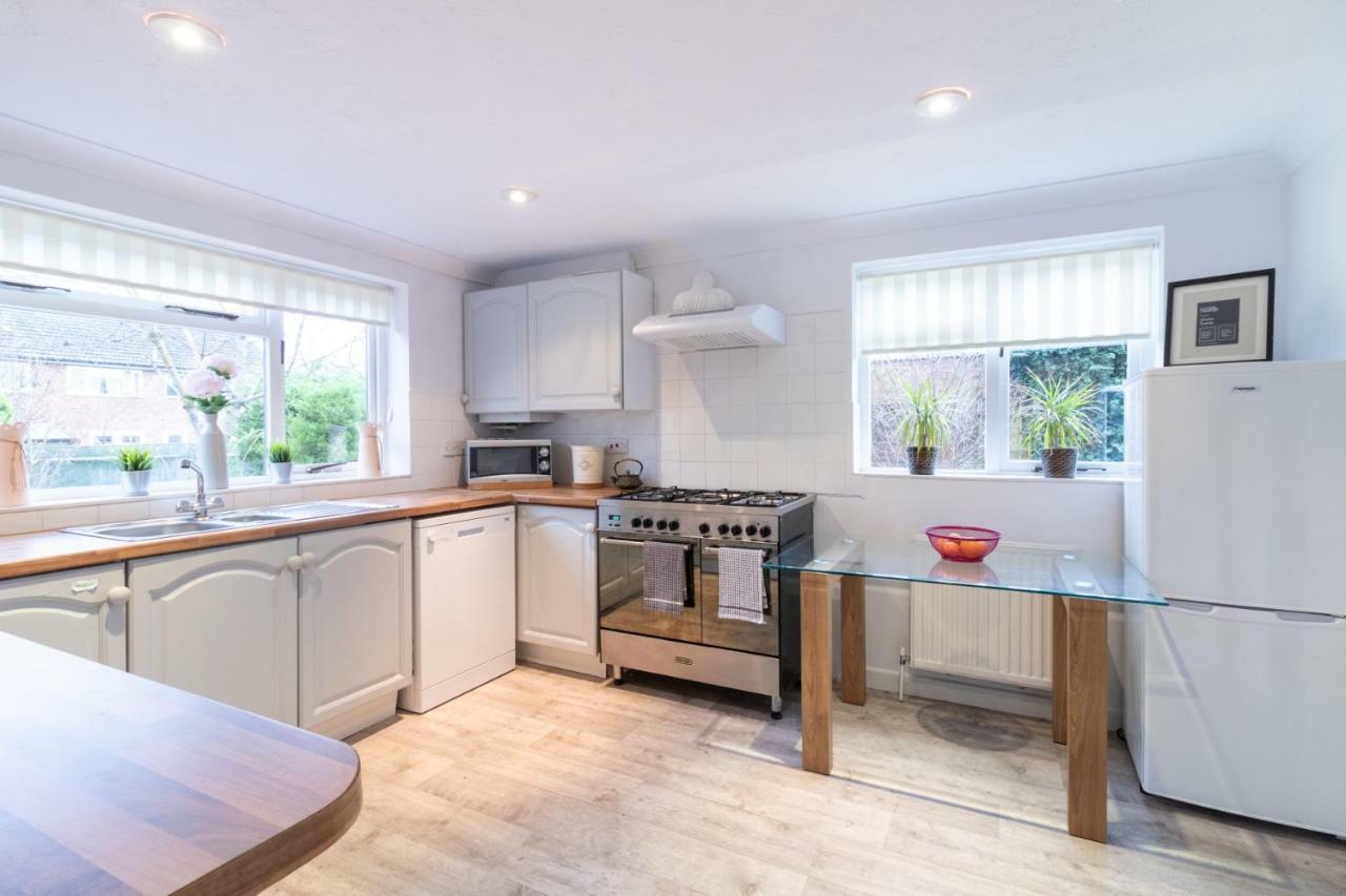 St Anne'S Serviced Accommodation - Bicester Oxfordshire Zewnętrze zdjęcie